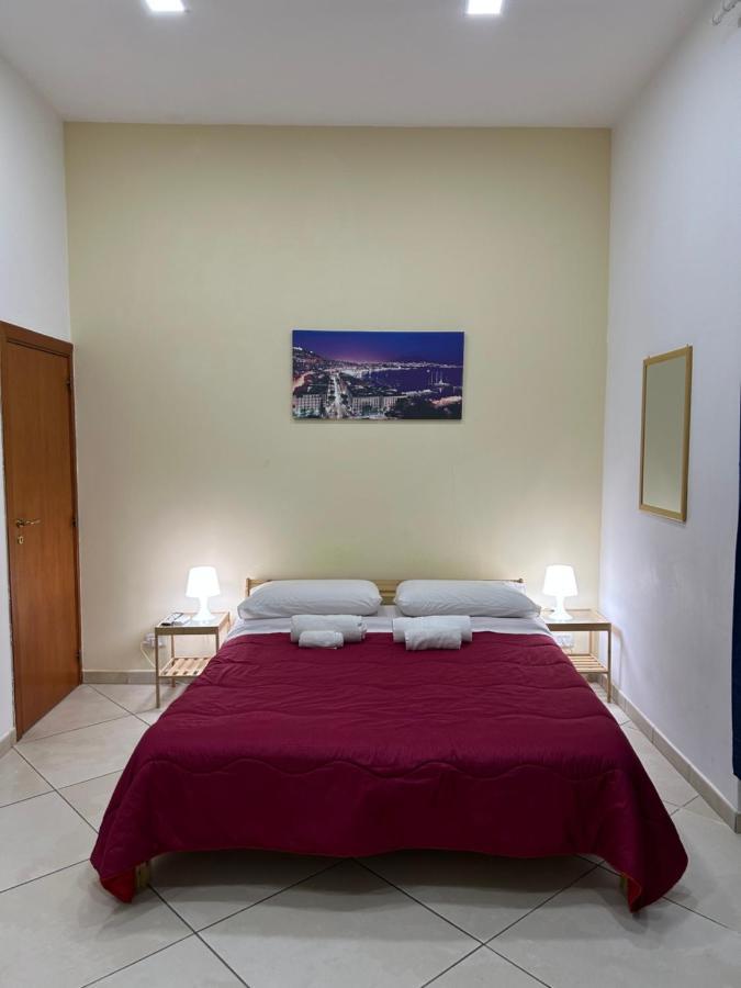 'O Vico Mio Guest House เนเปิลส์ ภายนอก รูปภาพ